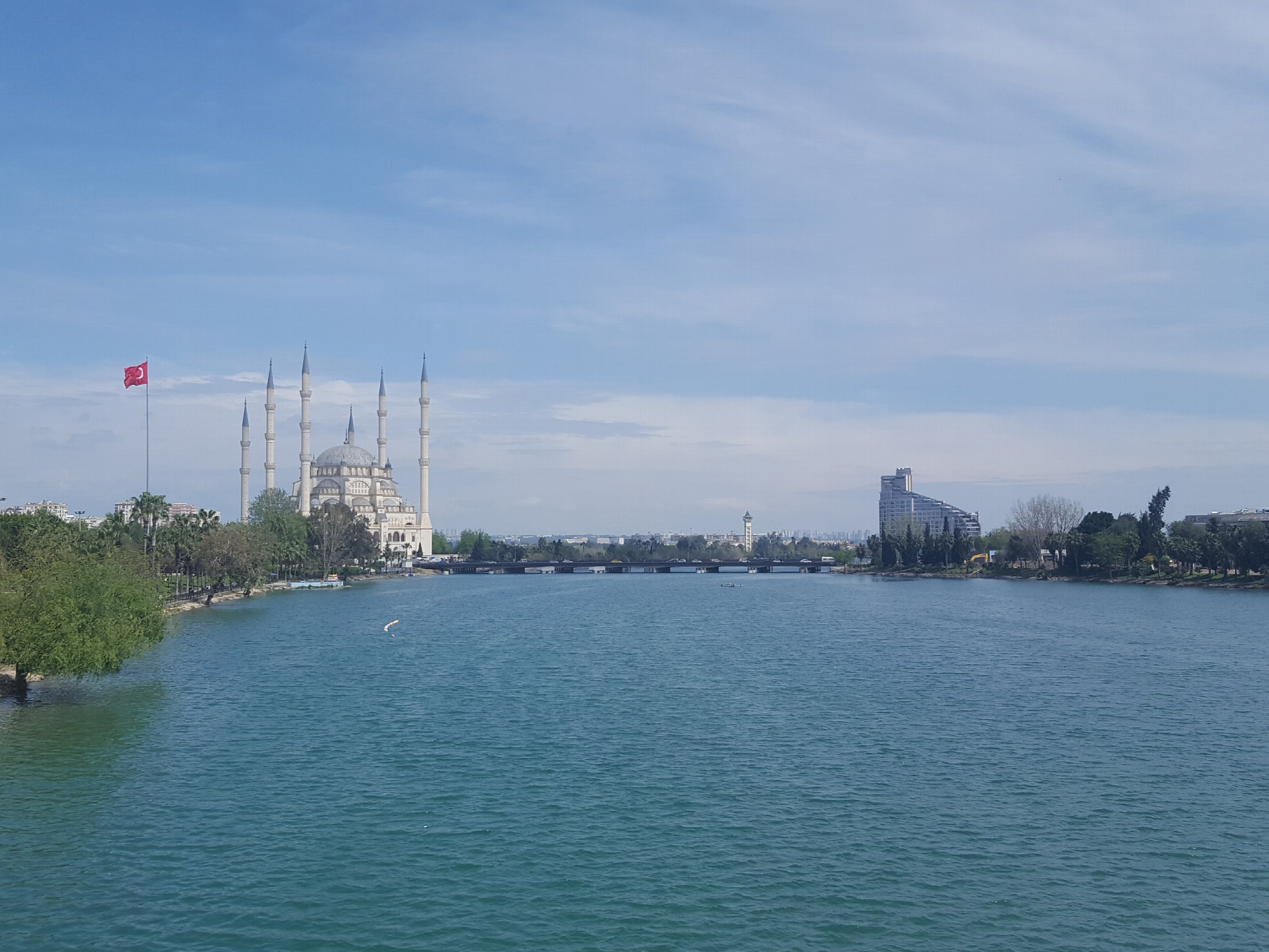 Adsız